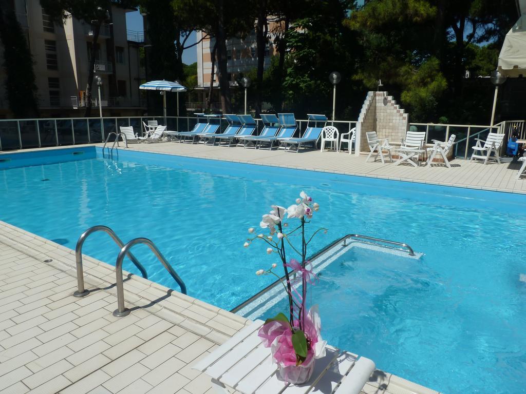 Hotel Astra